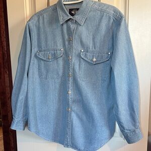 Nice Oversized Docker’s Medium Blue Denim Shirt, Silver Colored Buttons.
